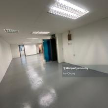 Bandar Sri Damansara, 1st Floor Office Space, Newly Painted.. 
