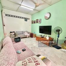 22 x 75 Freehold / Taman Taynton View / Refurbish / Well Kept / Nr MRT