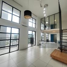 Big big unit, Colonial Duplex For Sale