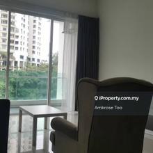 This is 1260sqft2room2bath2carpark fully furniture unit 