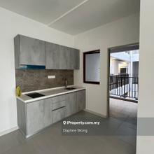 Branded new condo for sell! Call me to view now!