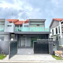 Double Storey For Sale @ Bandar Dato Onn