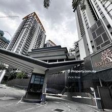 Lelong Unit! Below market value!
