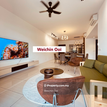 Queens Residences Well Renovated Big Garden n Back Yard Unit For Rent