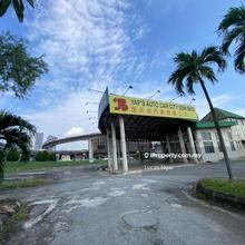 Main road ldp 2sty Commercial Building / High Exposure / Car Showroom