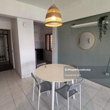 Cozy Well maintain Arena Green For Rent