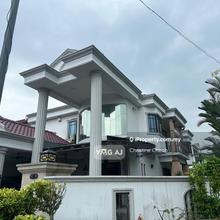Shah alam jalan platinum 2 storey semi d corner lot fully furnished