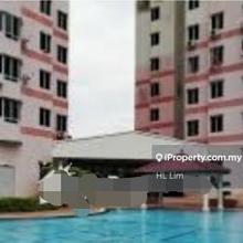 J-Series,Greenlane,Low Floor,Part Furnished, Well Maintained
