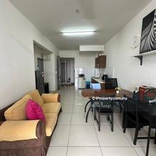 You Vista one room unit for rent and walking distance to MRT station