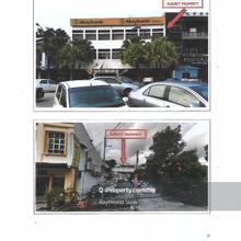 Batu pahat, 3 storey shop office with an extra land