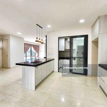 Semi D in Kuala Lumpur Sungai besi Lake fields Grove for Sale