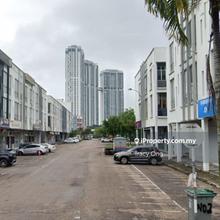 Jalan Kota 2/3 @ Oasis 2, 3 storey shop lot Ground floor, for rent  
