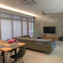 Well maintained unit