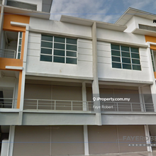 Commercial Unit For Rent at First Palm City Centre!