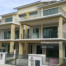 Semi-D house for Sale in bandar mahkota cheras