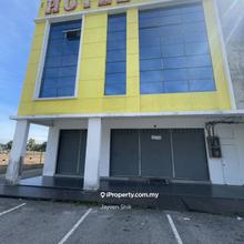 Sekinchan 3 Storey Shoplot Beside Mainroad Endlot And Intermediate