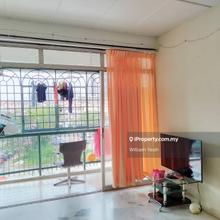 Great community. Near parks, schools, libraries, and shops.