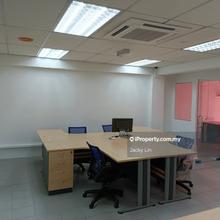 Office for rent in Taman Subang Indah, Bandar Sunway. Facing npe.