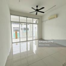 Chestwood Terrace Upper Unit For Rent