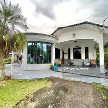 Fully Renovated Bungalow, Kampung Istana, Batu Pahat, For Sale