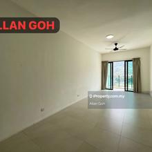 Mira Residence - 1352sf - Basic Renovated Partially Furnished - 3 cp