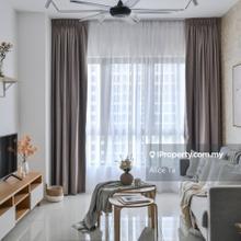 Ready Move In, Fully furnished, Walk to Shop & Mall, Below Marketvalue