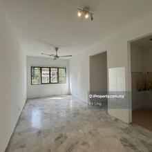 Sri cempaka apartment pusat bandar puchong for sale,basic unit,level 3