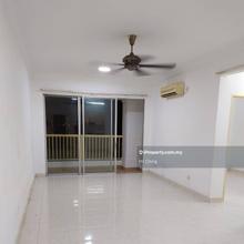 1050sf Koi Tropika Condo Puchong Bandar Puteri 3room kit cabinet