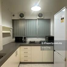 3 rooms d'aman ria condo ara damansara pj near to lembah subang lrt
