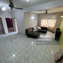 Pangsapuri Mutiara Subang With Lift And pool 1k booking ready