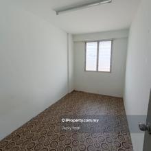 Sri Saujana Apartment in Heart of Georgetown for Sale 