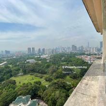 Penthouse duplex with all iconic KL building view