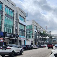 Puteri Central, Bandar Puter 4, 1st Floor, easy access to LDP Highway