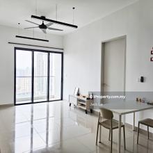 3 bedroom cozy clean unit for sale 