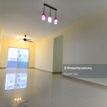 Kinrara Mas condo For Rent High Floor Pool View 2 covered parking lots
