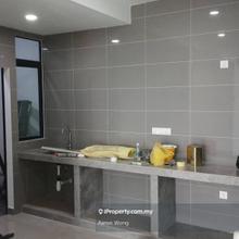 Brand New Unit, Ready move in