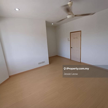 Corner and renovated, move in condition, Taman Raja Uda, port klang