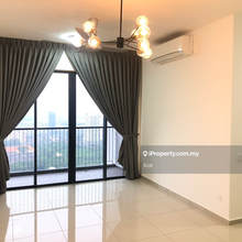 Nice 4 bedrooms unit! Many units on hand for you to compare!