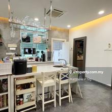 Jambul Hill Residences - 3 Stories Semi-D - 3571' - Fully Renovated