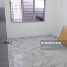Well condition unit, with full tiles
