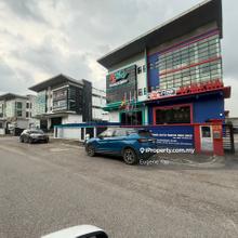 3 storey Semi D factory, Fully renovated, Facing main road 