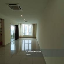 Zetapark! Nice Unit! Below Market Price! Perfect Prime Location!