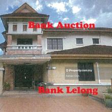 2 Sty Corner Semi-D For Auction At Low price !!