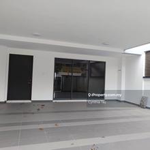 Rimbun Impian superlink house in gated guarded at S2 Height for rental