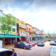 Exclusive 3 Storeys Shop for Sale