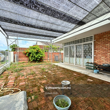 To let single storey semi d bukit beruang melaka 