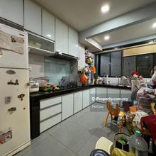 Almost Fully Furnished One Damansara for Rent