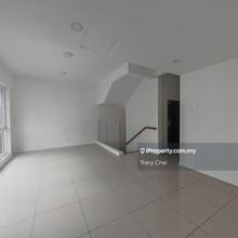 Brand New unit, good for own stay, nice fengshui house