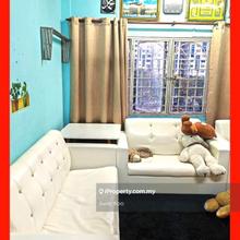 Taman Sri Murni Apartment Fasa 2 at Batu Caves For Sale