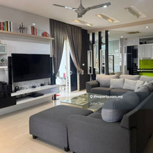 End lot - fully extended and negotiable
